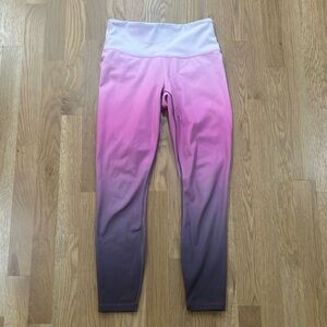 Athleta Women's Purple Pink Ombré Elation 7/8 Cropped Athletic Leggings